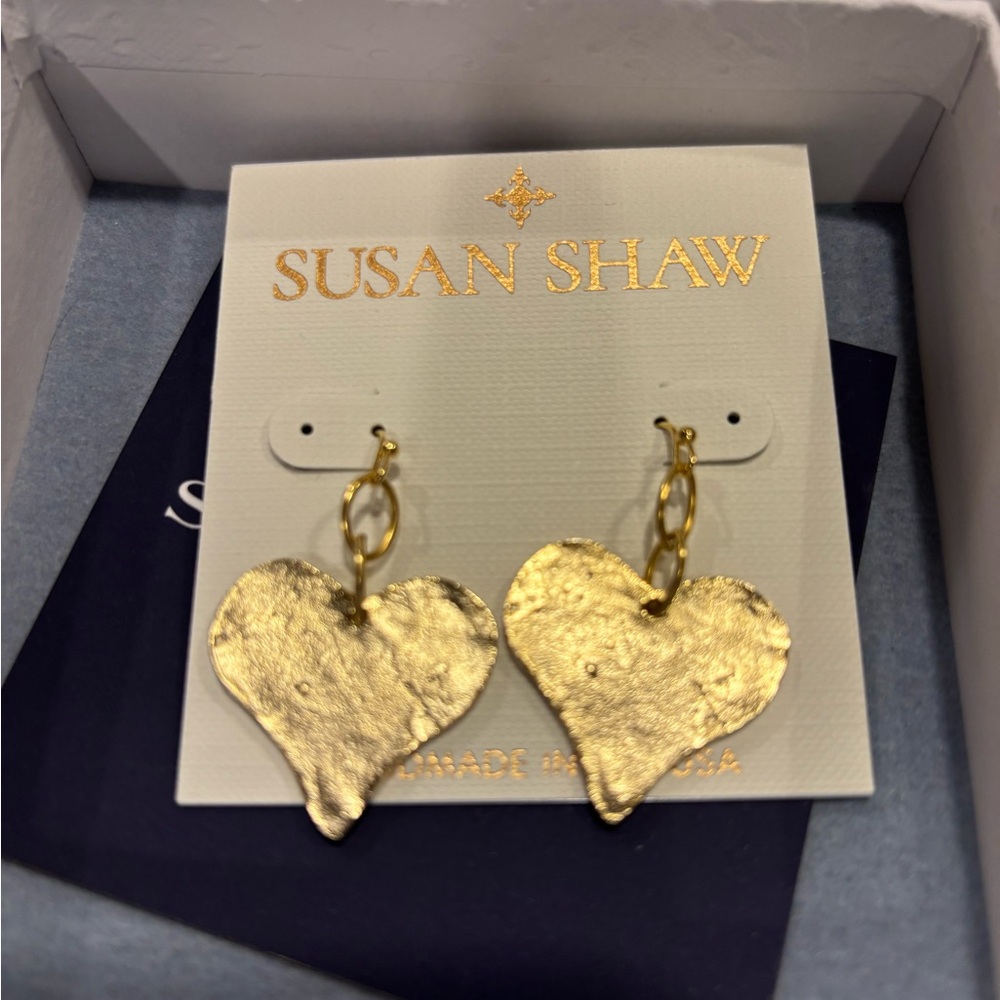 Susan Shaw Gold Heart Drop Earrings